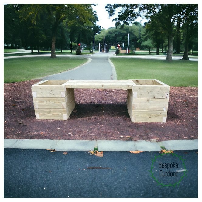 Devonshire Bench and Planters