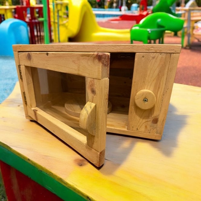 Imagination Mud Kitchen Microwave Play Toy