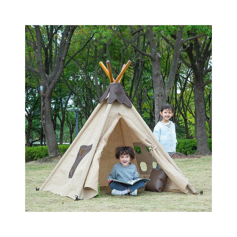 Outdoor Play Tent / Wig Wam